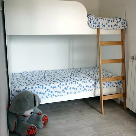 Tourist Farm With Fig Tree *